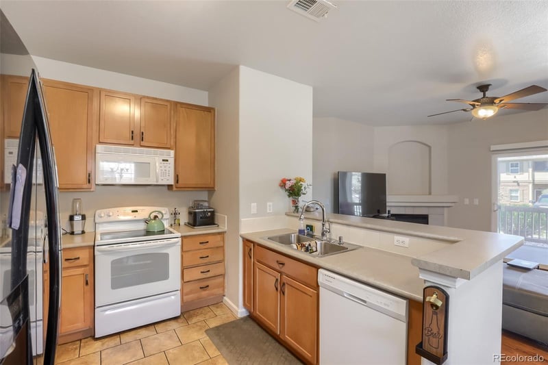 23400 5th Dr #102, Aurora, CO 80018