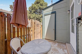 1685 Blackhawk Way #B, Aurora, CO 80012