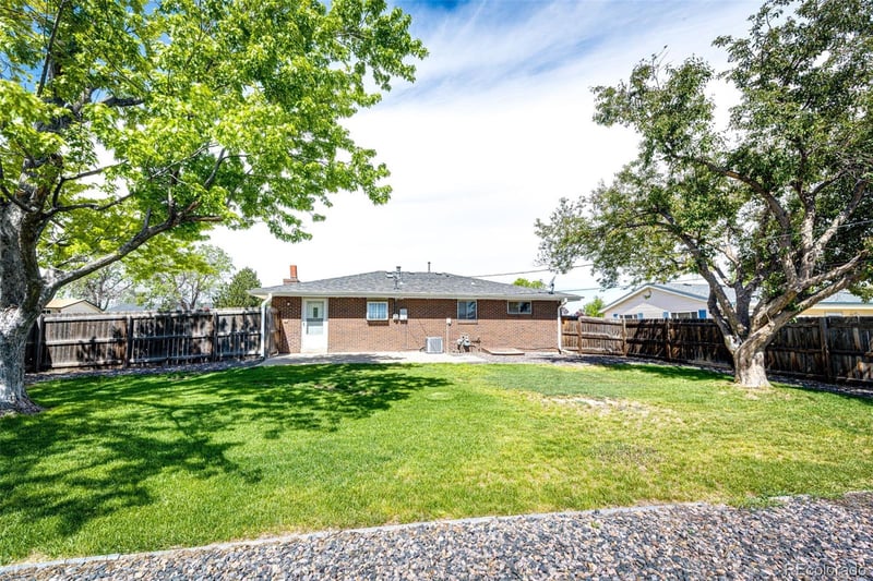 610 3rd St, Bennett, CO 80102