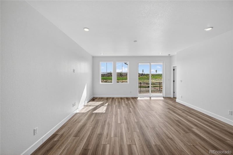 3310 N Denali St, Aurora, CO 80019