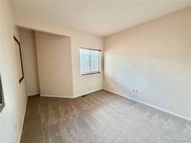 1385 S Chambers Rd #102, Aurora, CO 80017