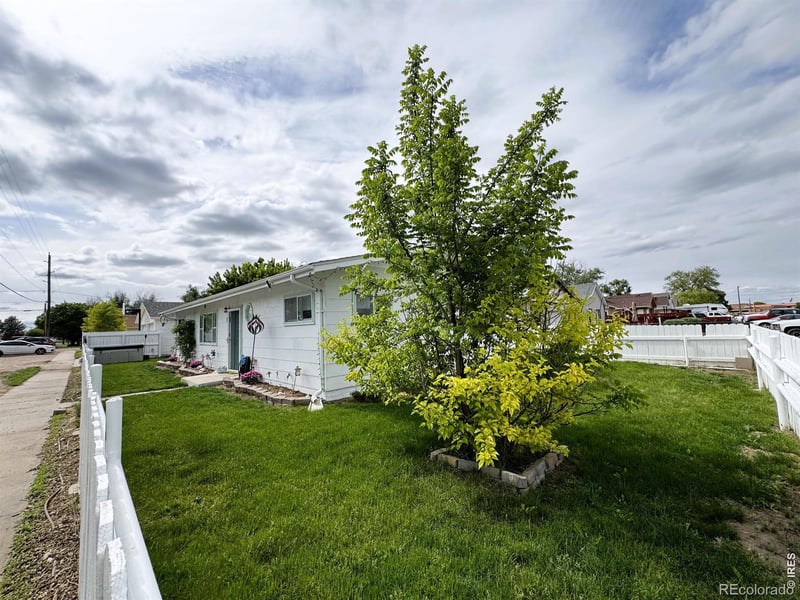 402 Washington St, Sterling, CO 80751