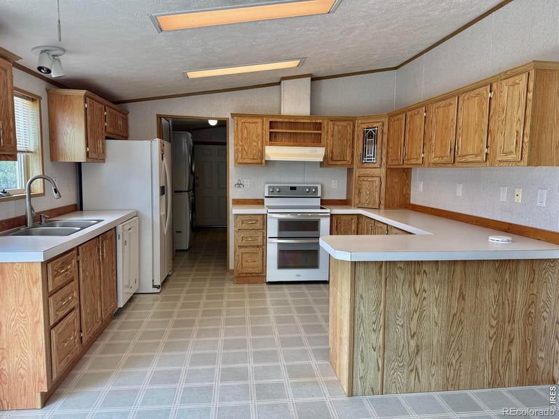306 Nelson St, Paoli, CO 80746