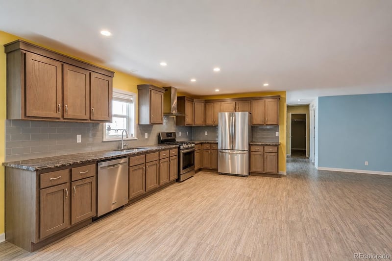 2201 Antelope Racer Ct, Wellington, CO 80549
