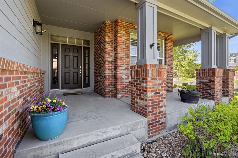 27506 Elmhurst Pl, Aurora, CO 80016