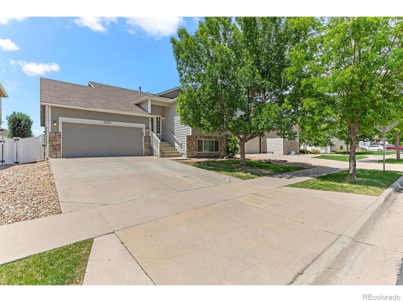 2515 Thoreau Dr, Fort Collins, CO 80524