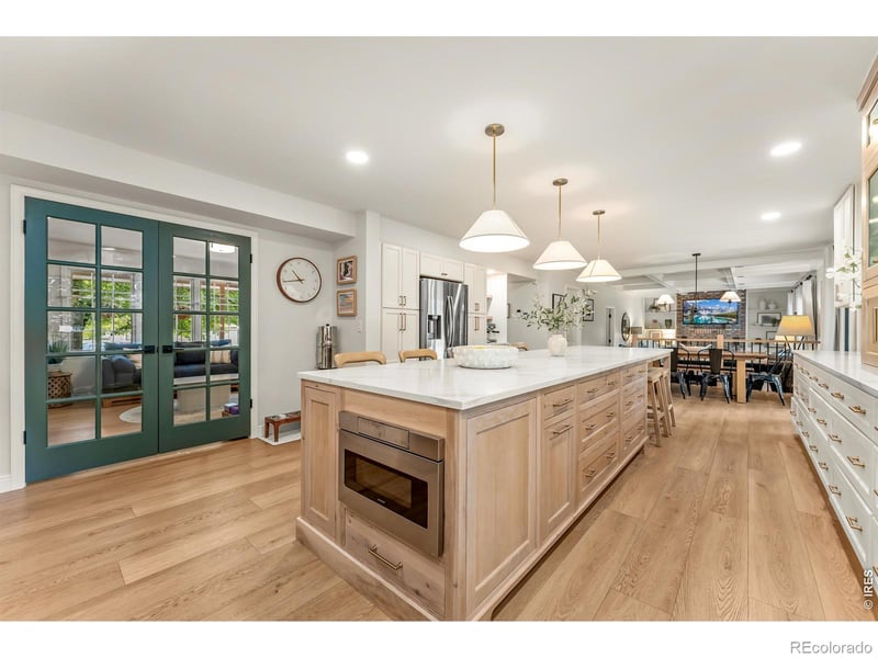 3337 Pineridge Pl, Fort Collins, CO 80525