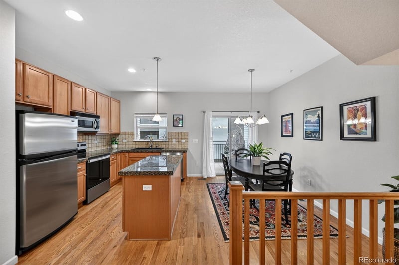 458 Reed Ct, Lakewood, CO 80226
