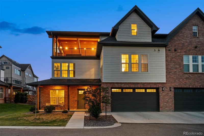 8367 W 68th Ln, Arvada, CO 80004