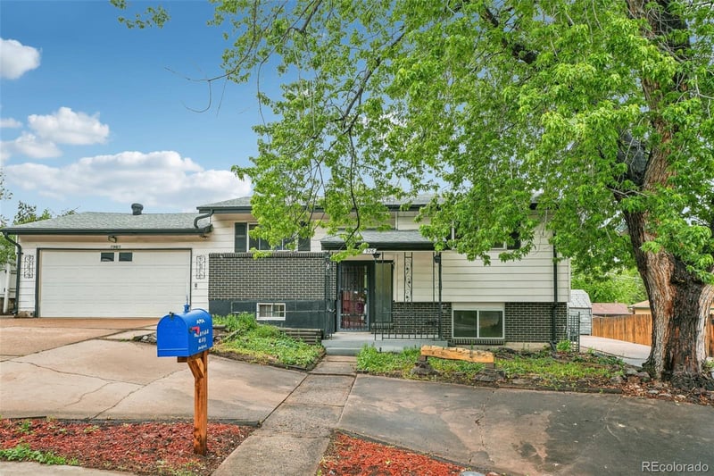 926 Robb Way, Lakewood, CO 80226