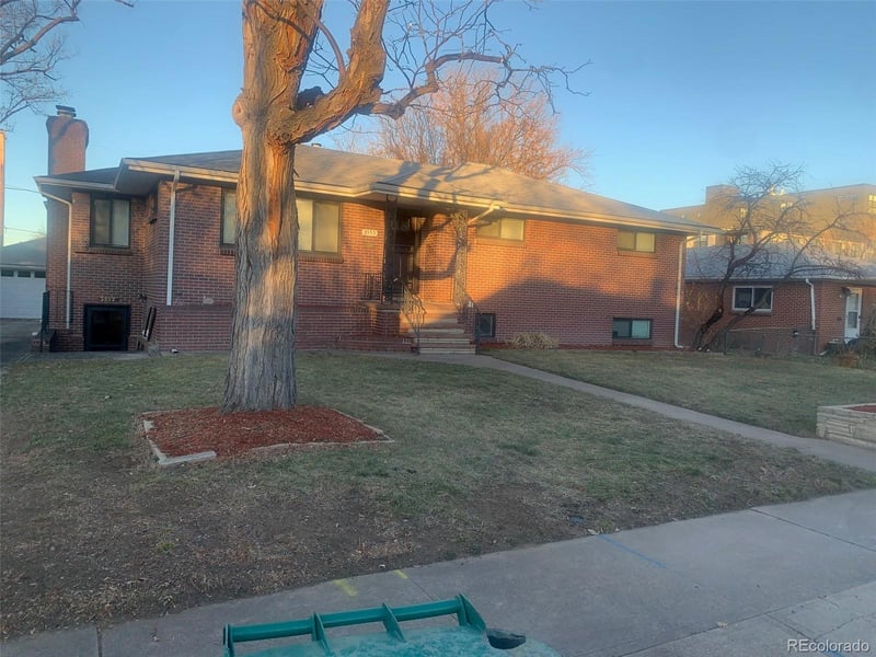 3555 Downing St, Englewood, CO 80113
