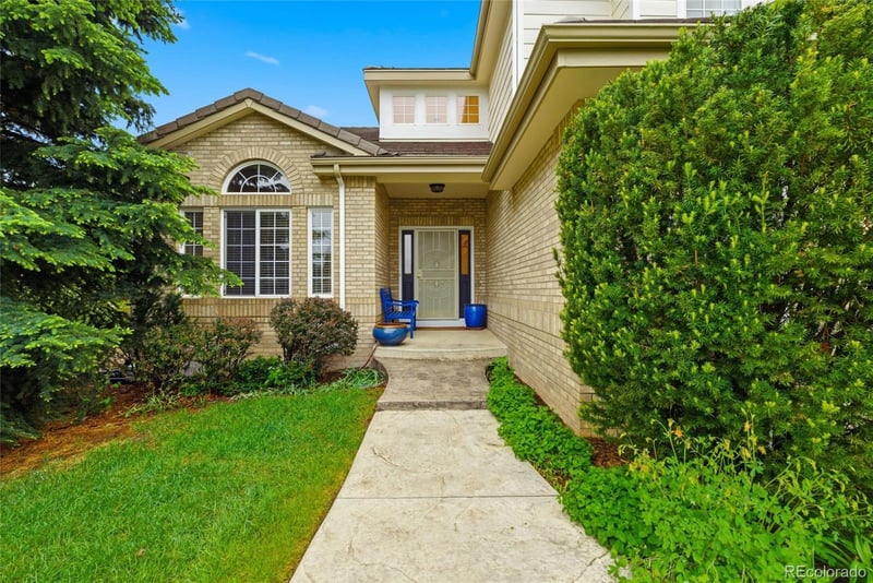 7148 Quemoy St, Aurora, CO 80016