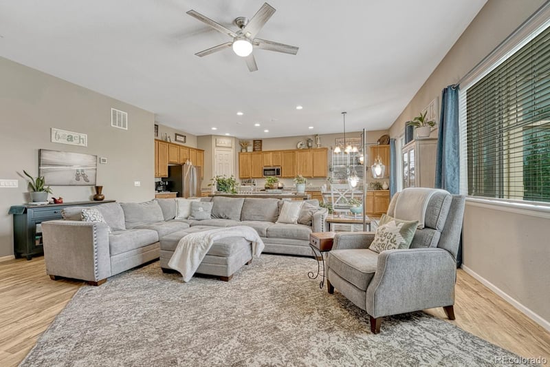 4514 S Valdai Cir, Aurora, CO 80015