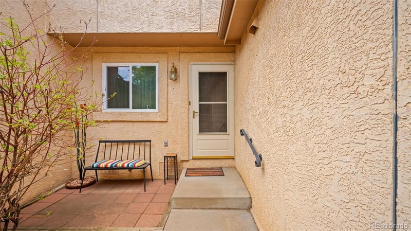 652 Echo Ln, Colorado Springs, CO 80904