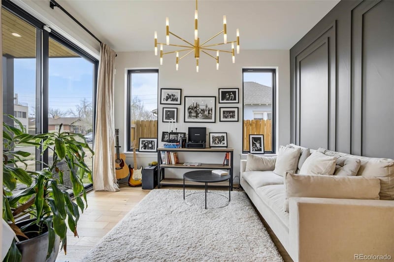 2526 Lincoln St, Denver, CO 80210