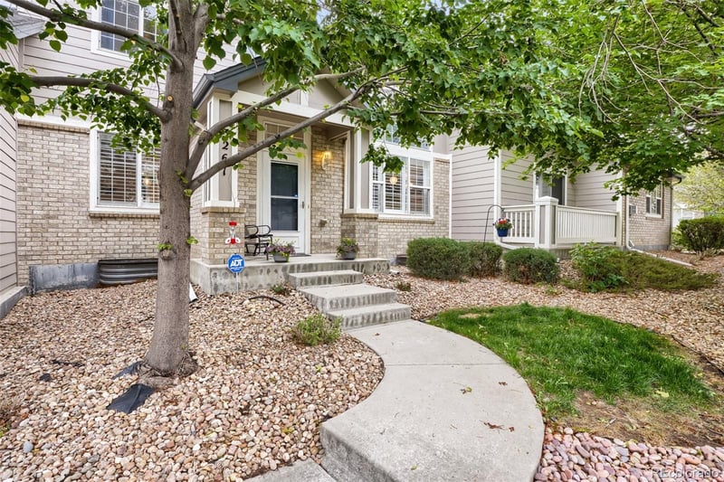 3261 Uravan Ct, Aurora, CO 80013