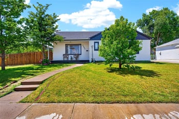2303 De Soto Rd, Pueblo, CO 81003