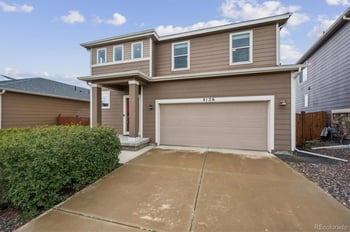 4126 Netherland Cir, Aurora, CO 80013