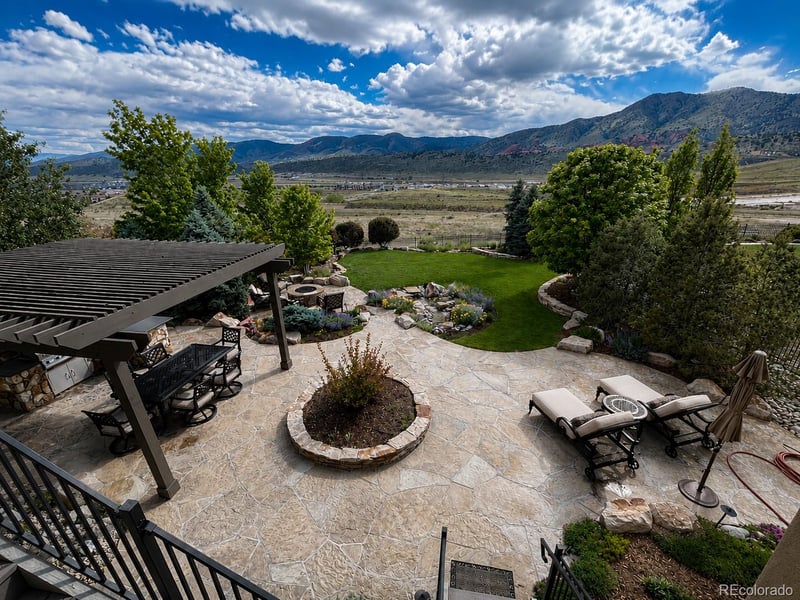 15440 Asbury Ave, Lakewood, CO 80228
