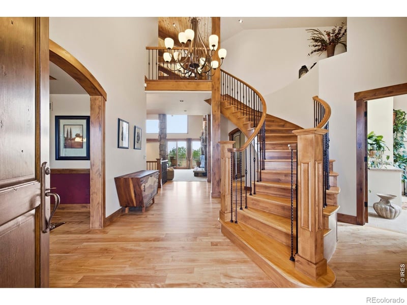 2114 Shoreside Dr, Berthoud, CO 80513