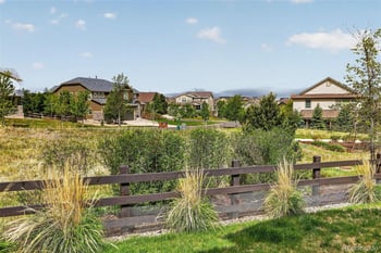 8977 Catawba St, Aurora, CO 80016