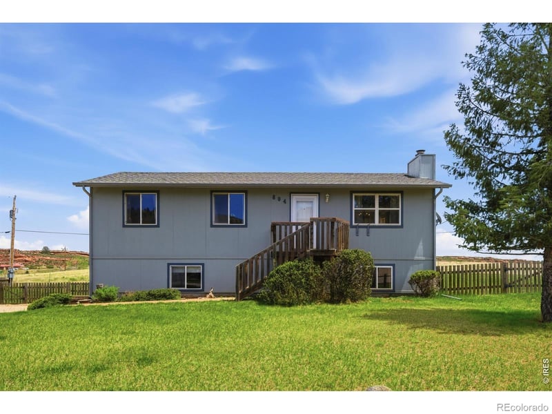 804 Redwood Ct, Bellvue, CO 80512