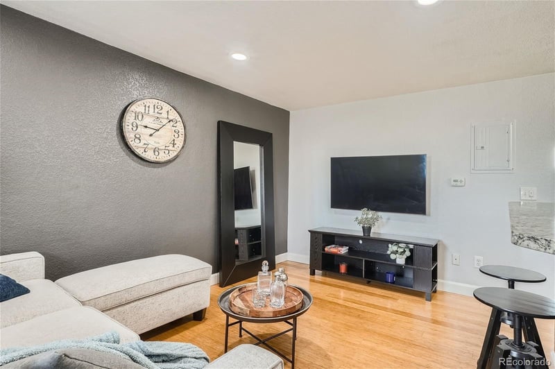 1 Pearl St #303, Denver, CO 80203
