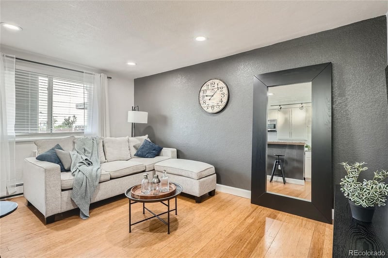 1 Pearl St #303, Denver, CO 80203