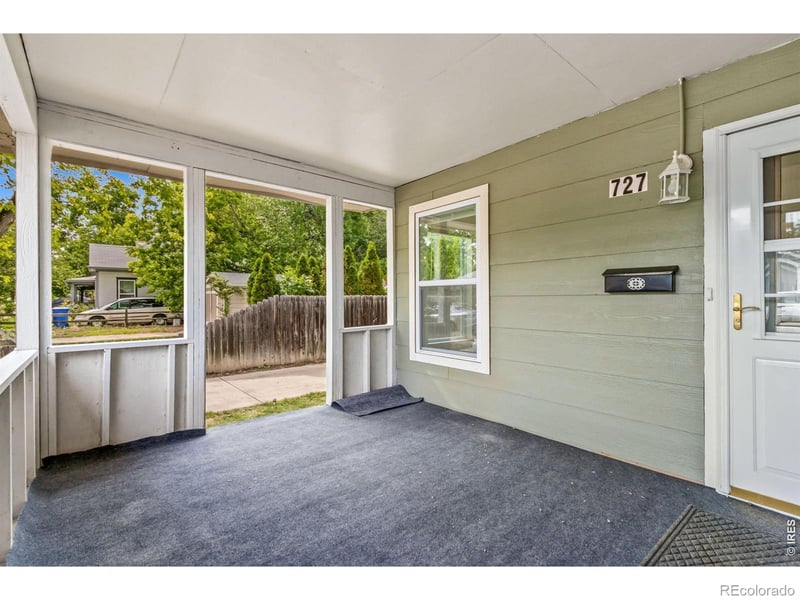 727 8th St, Loveland, CO 80537