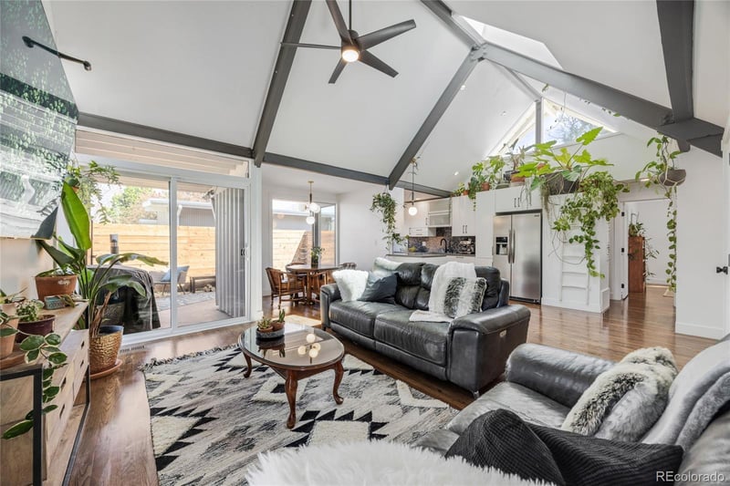 1380 Dahlia St, Denver, CO 80222