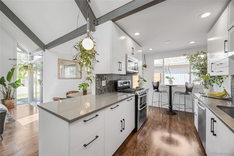 1380 Dahlia St, Denver, CO 80222