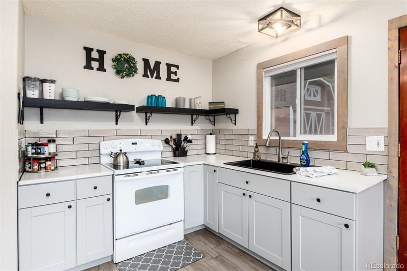 159 Lake Rd, Idaho Springs, CO 80452