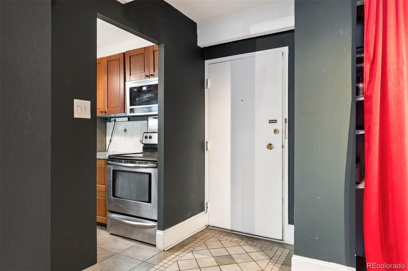8060 Girard Ave #913, Denver, CO 80231