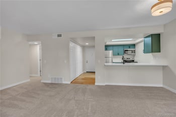 14066 Stanford Cir #H06, Aurora, CO 80015