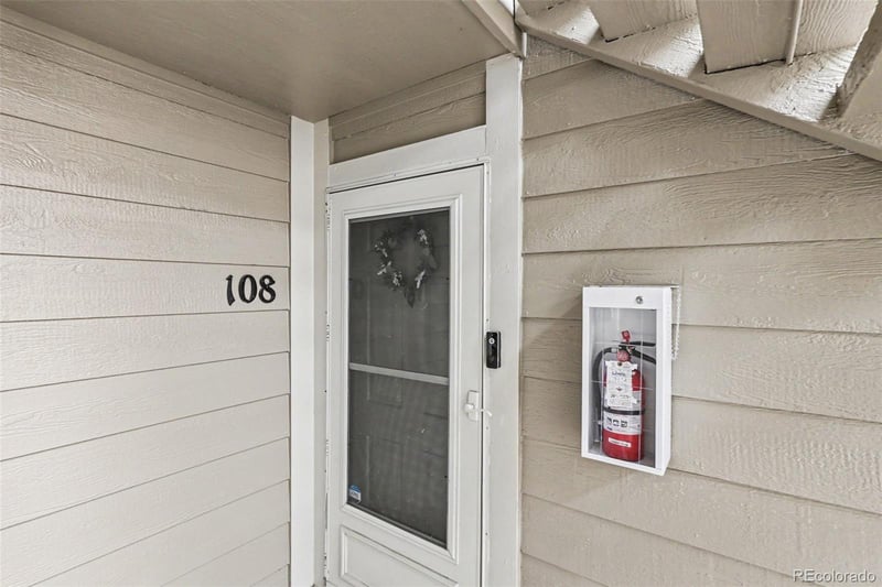 8225 Fairmount Dr #2-108, Denver, CO 80247