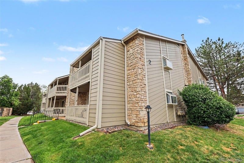 8225 Fairmount Dr #2-108, Denver, CO 80247