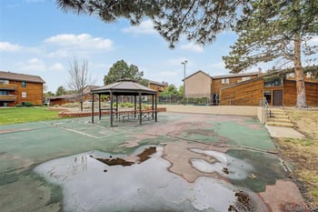 341 Wright St #101, Lakewood, CO 80228