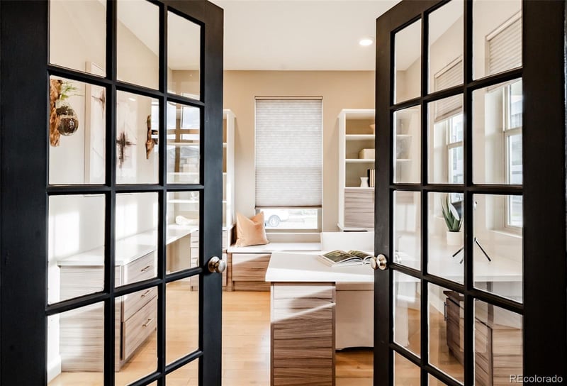 5706 Boston Ct, Denver, CO 80238