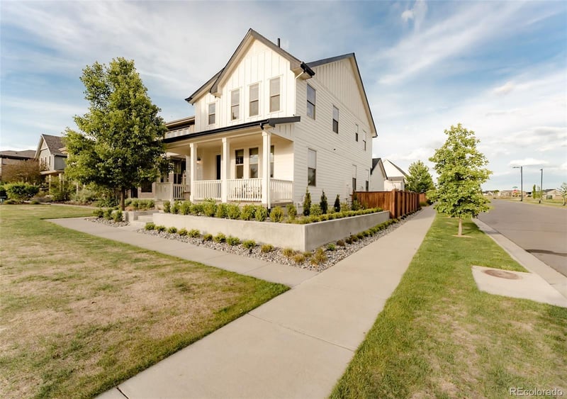 5706 Boston Ct, Denver, CO 80238