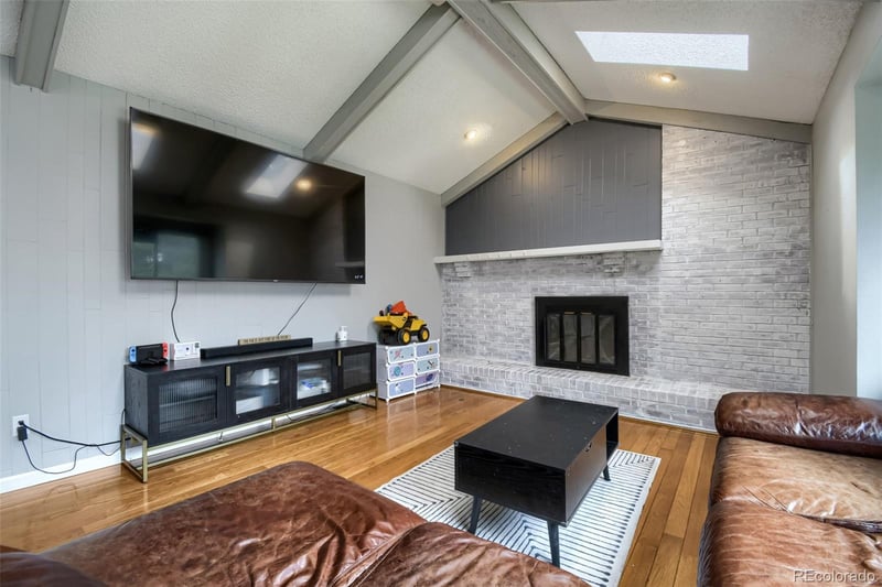 6007 W Pacific Cir, Lakewood, CO 80227