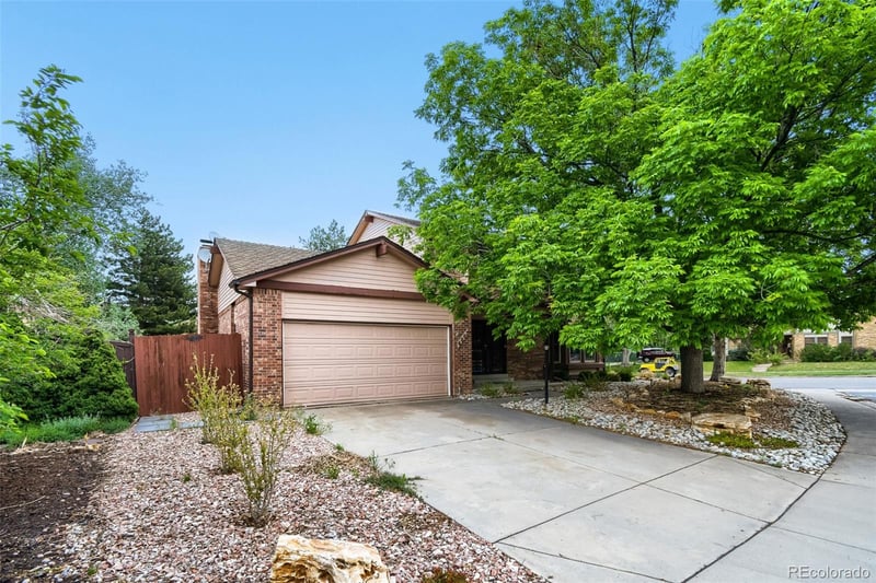 6007 W Pacific Cir, Lakewood, CO 80227
