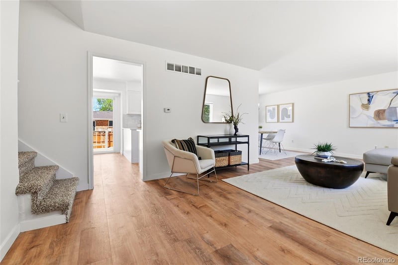 11607 E Mexico Ave, Aurora, CO 80012