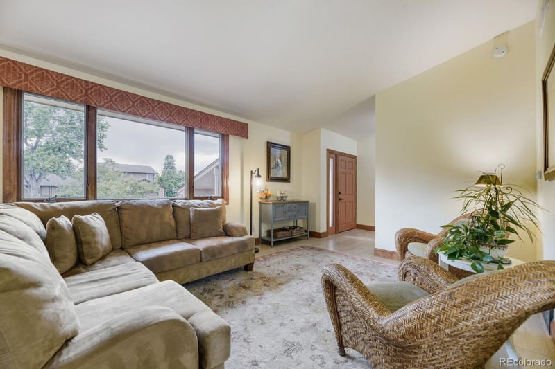 2596 Joliet Ct, Aurora, CO 80014
