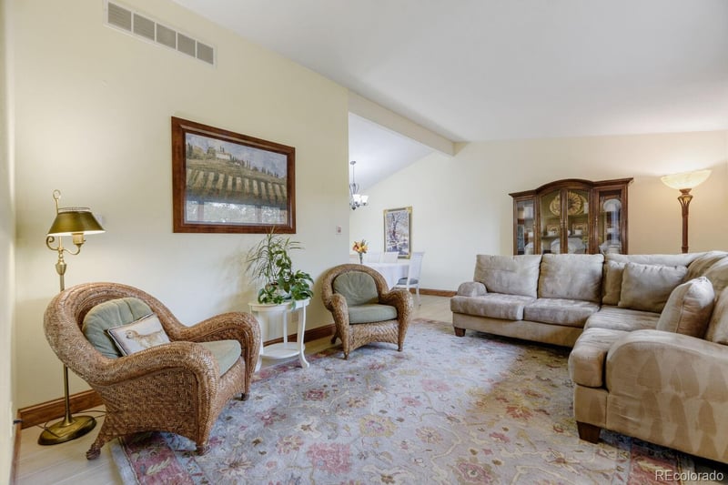 2596 Joliet Ct, Aurora, CO 80014