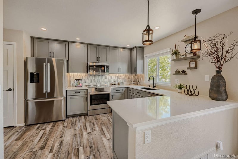 834 Carlton St, Castle Rock, CO 80104