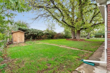 3225 Chenango Ave, Englewood, CO 80110