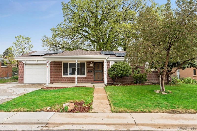 3225 W Chenango Ave, Englewood, CO 80110