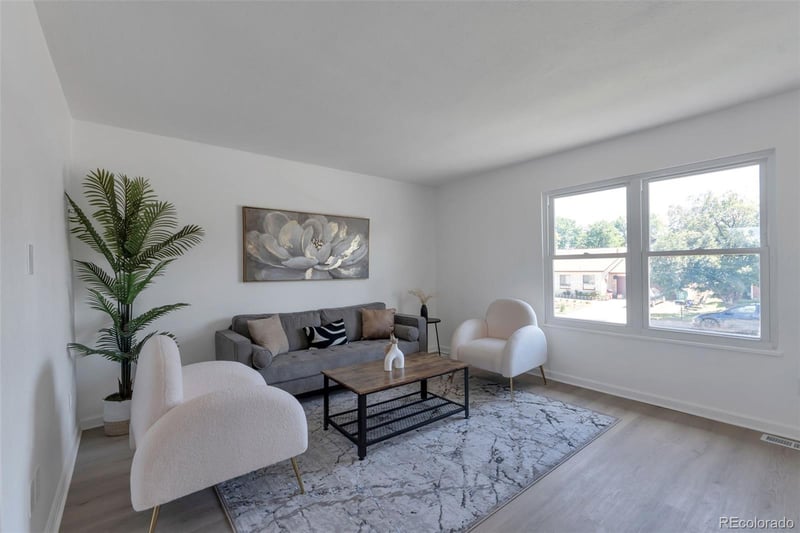 1595 S Norfolk St, Aurora, CO 80017