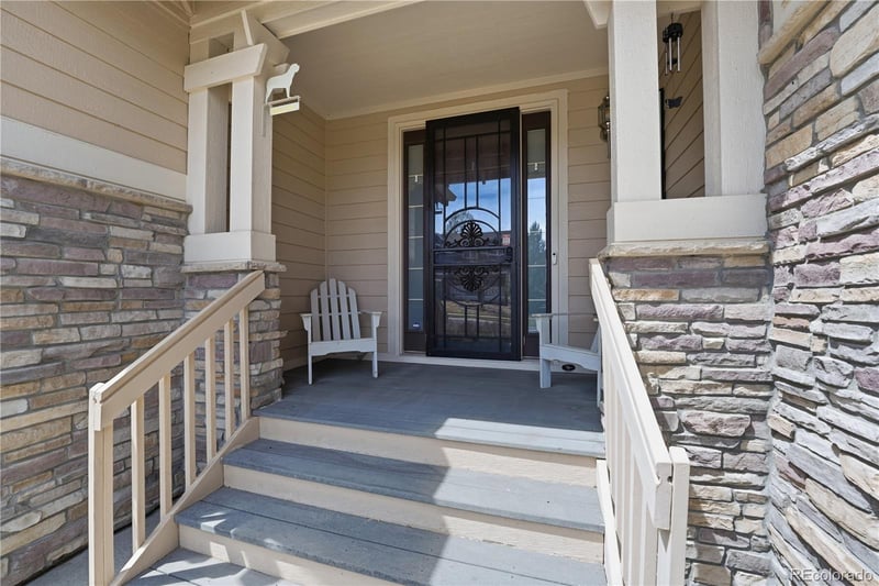 6945 Robertsdale Way, Aurora, CO 80016