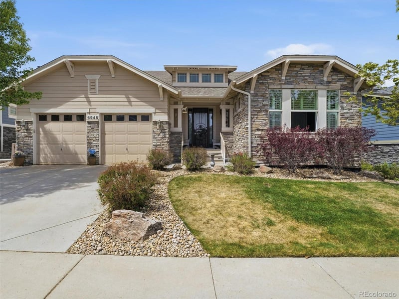 6945 Robertsdale Way, Aurora, CO 80016